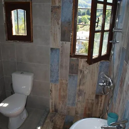 Paradeisos Penthouse Apartment *