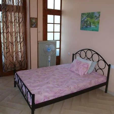 Apartment Paradeisos Penthouse *